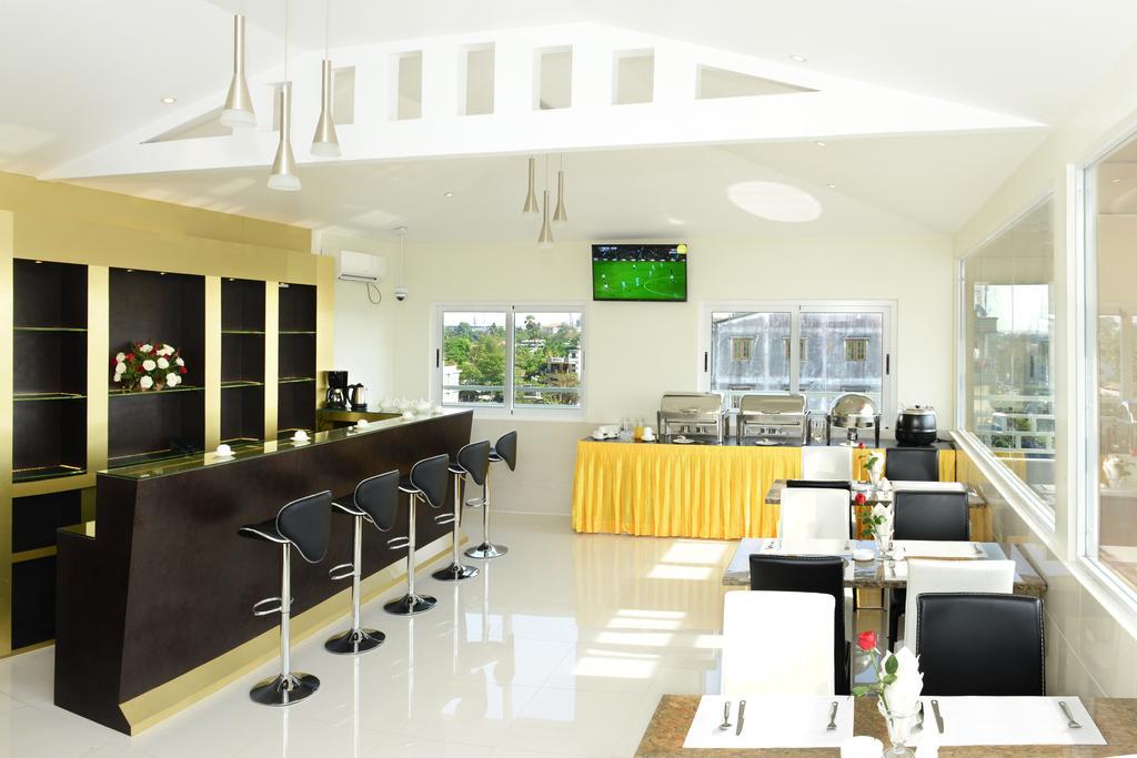 8Day Hotel Yangon Exterior foto