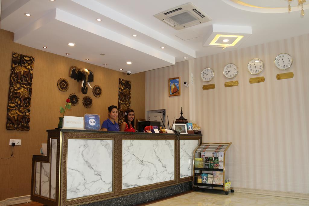 8Day Hotel Yangon Exterior foto